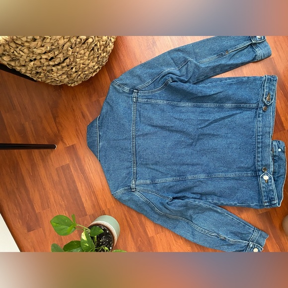 H&M Denim Jacket with DIY patches - Picture 4 of 4